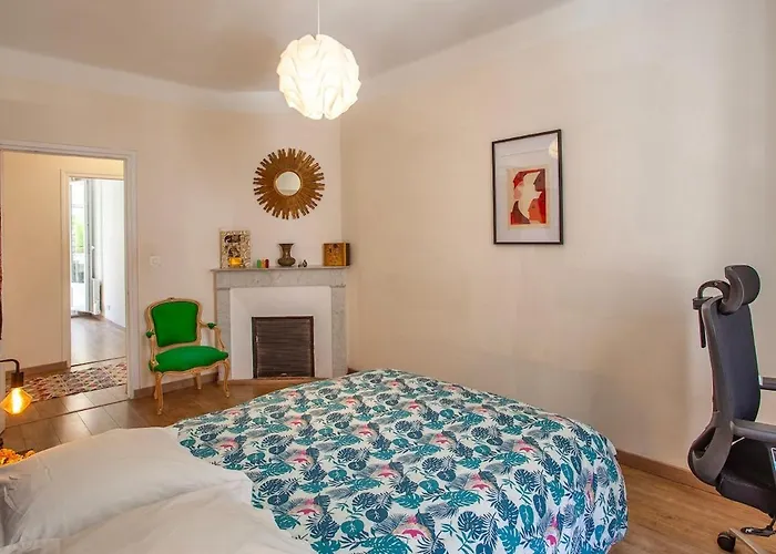 Grand-appartement-centre-bastia バスティア
