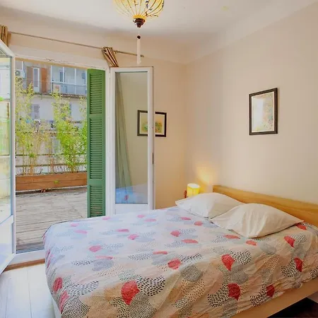 Grand-appartement-centre-bastia