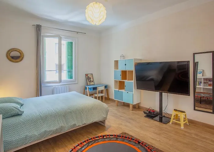 Grand-appartement-centre-bastia