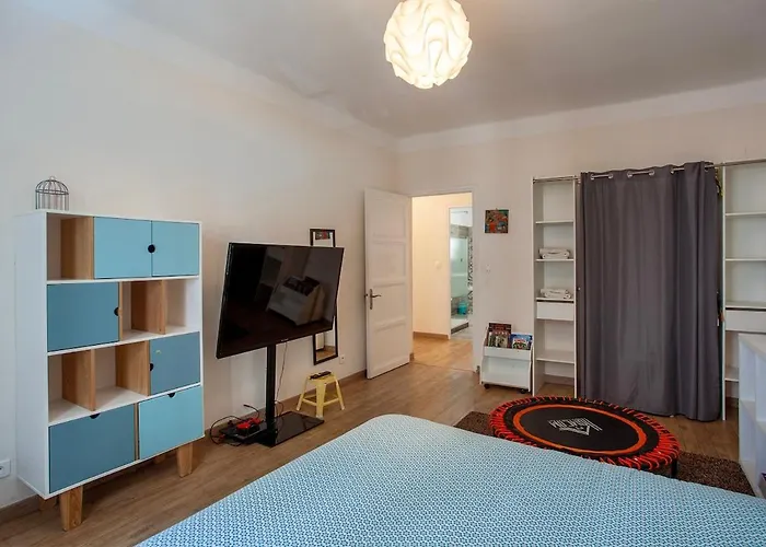 Grand-appartement-centre-bastia * Bastia (Corsica)